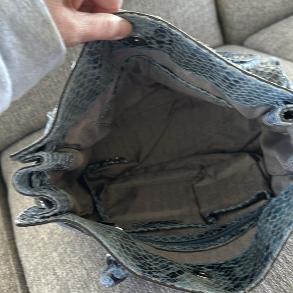 Michael Kors Blue Silver Snakeskin  Tote Purse Women’s - Picture 4 of 11